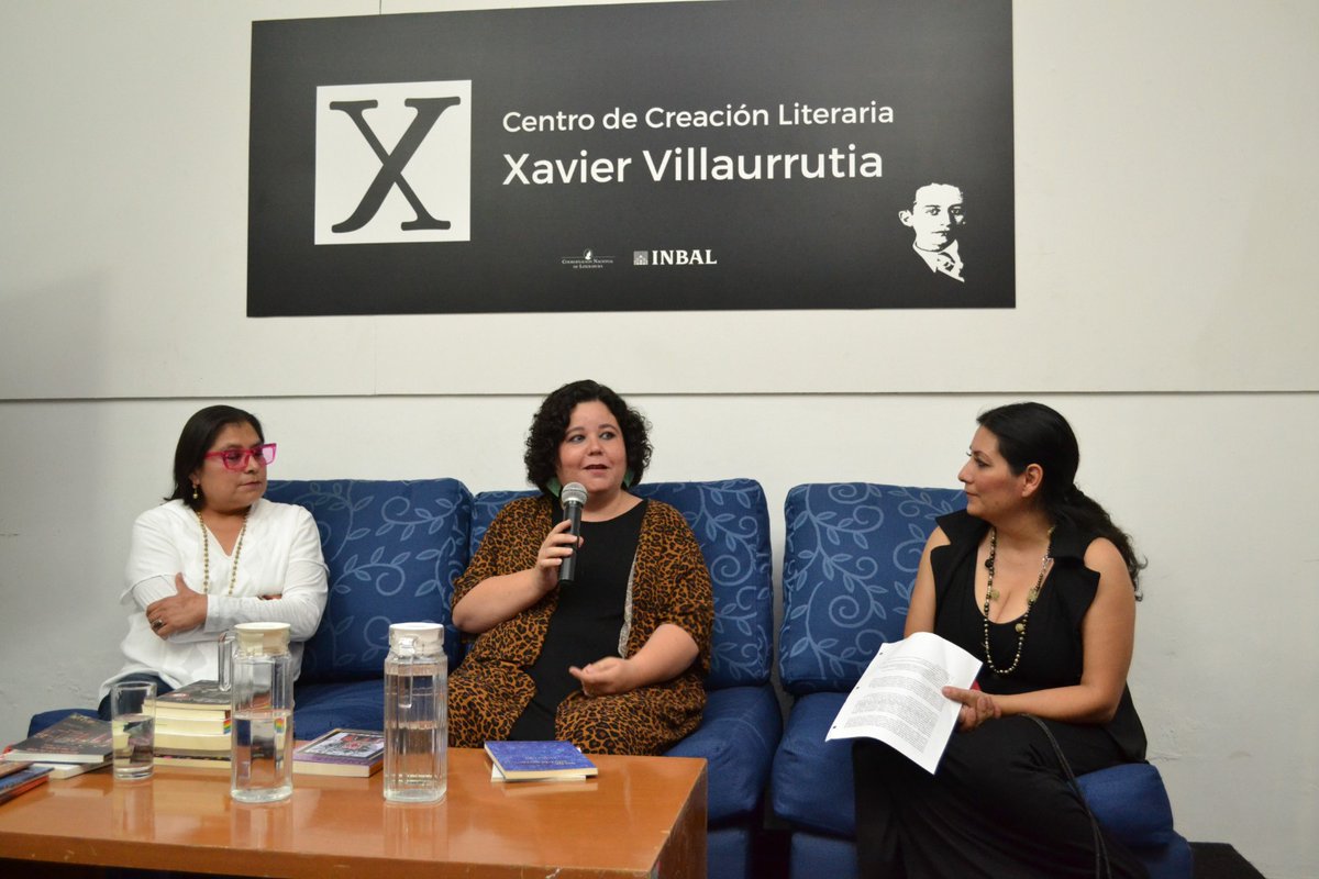El @CCLXV presentó está tarde el conversatorio sobre Literatura LGBTIQ+ contemporánea mexicana. Participaron: Artemisa Téllez y Susana Bautista.