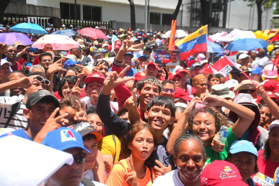 #18May | 🇻🇪 📢 ¡ETIQUETA DEL DÍA! ▶️ #VenezuelaSiempreVence ¡Hecho está!