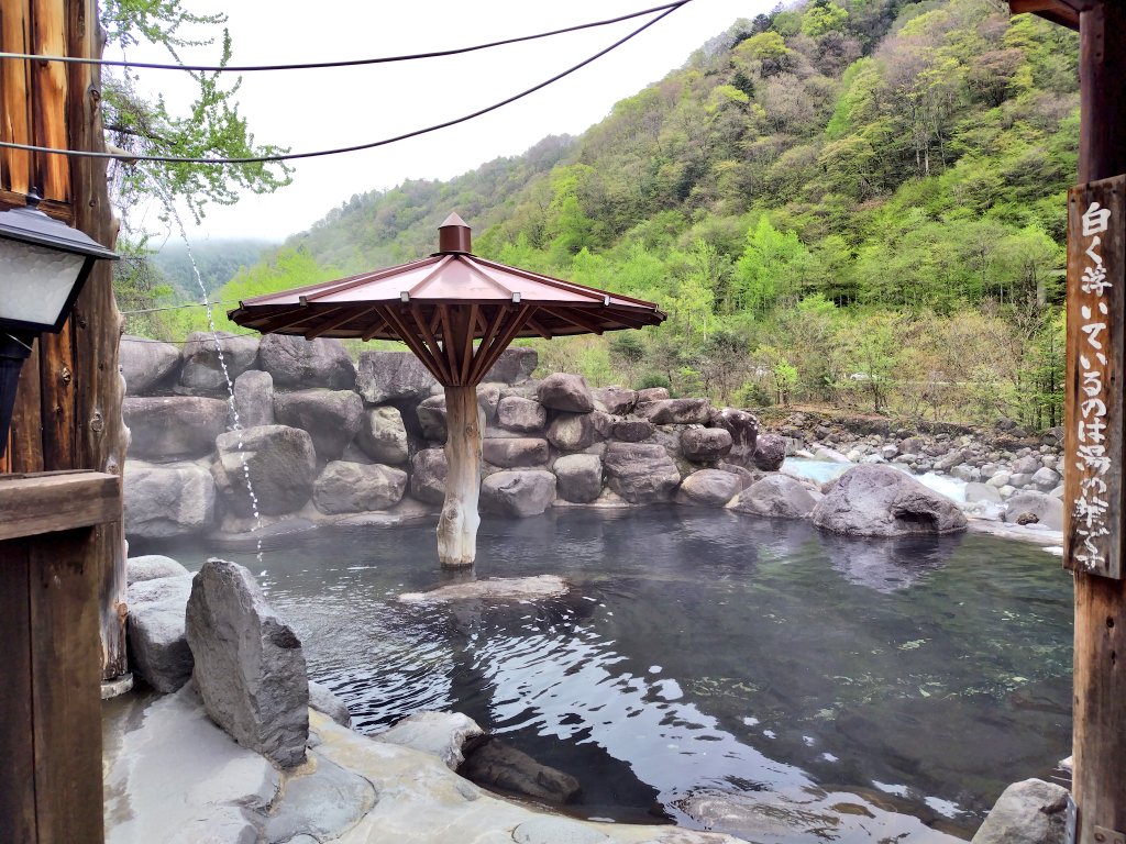kimaguretravel's tweet photo. #奥飛騨温泉郷
#新穂高温泉
#深山荘 https://t.co/JvUxrjsJCY