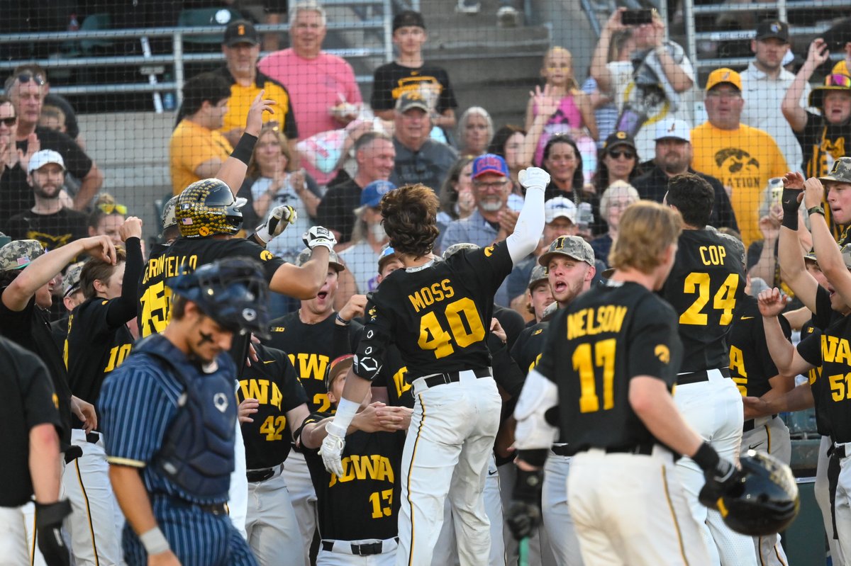 Cade Moss mashed a 2-run HR in the 4th inning in the Hawkeyes' win over FIU at Principle Park.