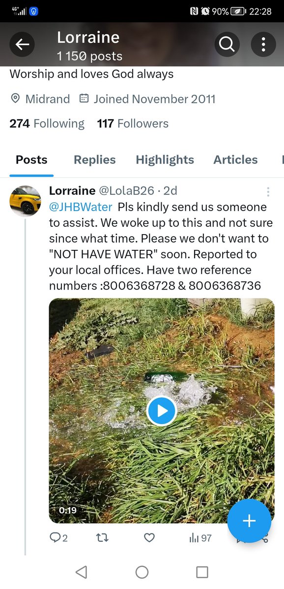 LolaB26's tweet photo. This is what it looks like on our gate since Thursday night😢 Cherry on top, we have no water 😩I need to drive out n buy food and go to church tomorrow too. Come clear this mess‼️‼️‼️ https://t.co/CuuERmm3Ky