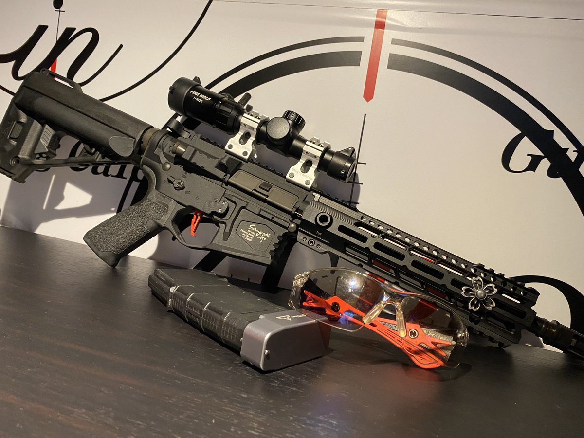 本日14〜23時営業
Lo22時

昨日は落ち着いていて常連さんとまったりお話した1日でした^_^
昼間暑過ぎて、いい加減そろそろ半袖出さないとですね🥵

YouTube⬇️
応援宜しくお願い致します📣
youtube.com/c/ZEROIN%E5%90…