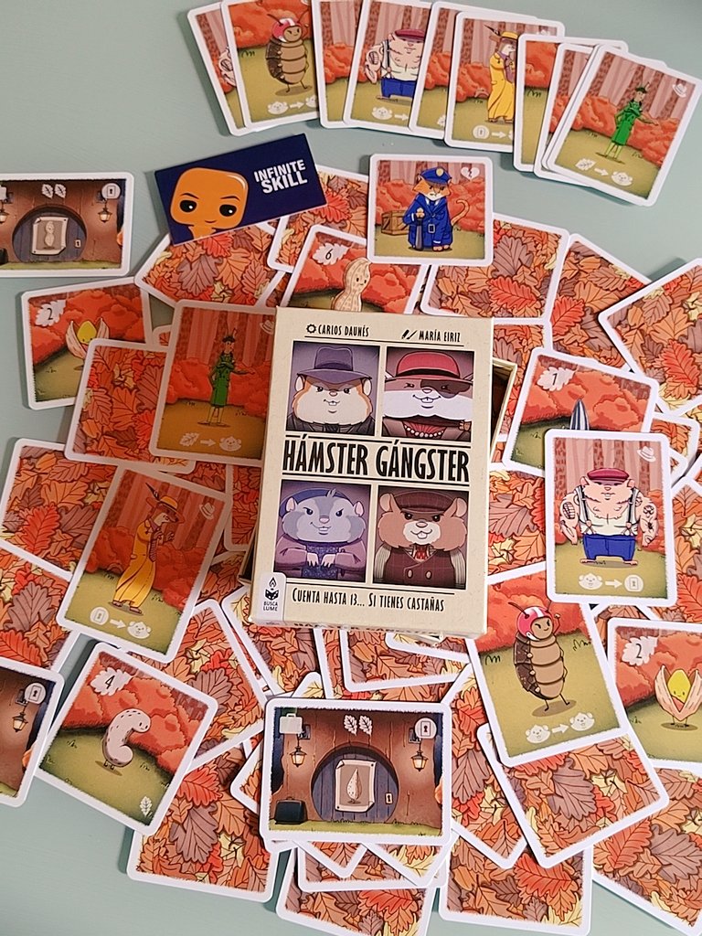 InfiniteSkillES's tweet image. ¡¿Te gusta #pelusas pero te gustaría combinarlo con algo más?!

Descubre #hamstergangster donde tendrás que ocupar a tu banda para saquear frutos, y por supuesto, no acumular más de 13 puntos en tu cachete!! 🐹💼😎

Encuentralo en tu tienda favorita #InfiniteSkillES ✨
#buscalume