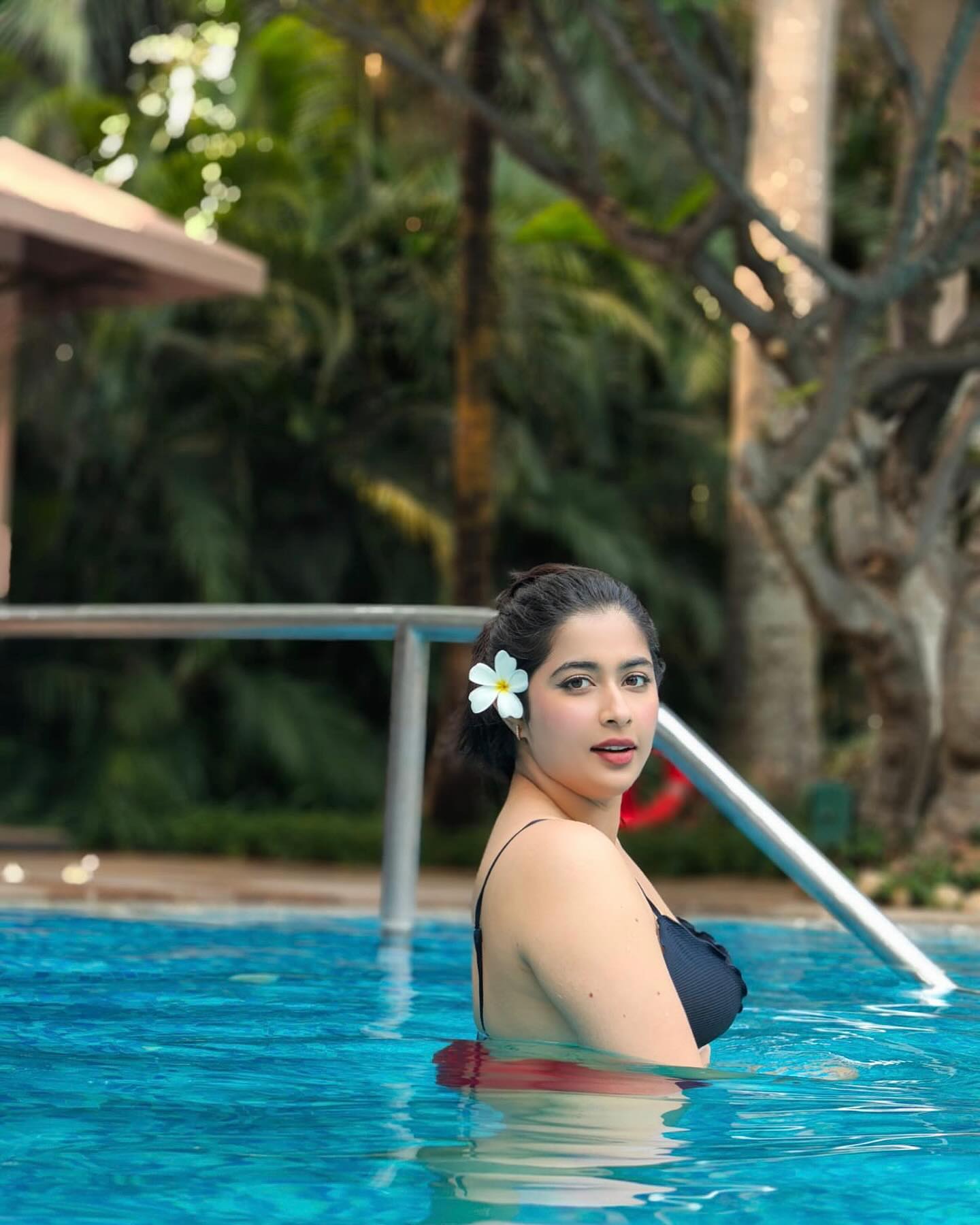 GN1eZyoWIAAOqc7?format=jpg&name=large