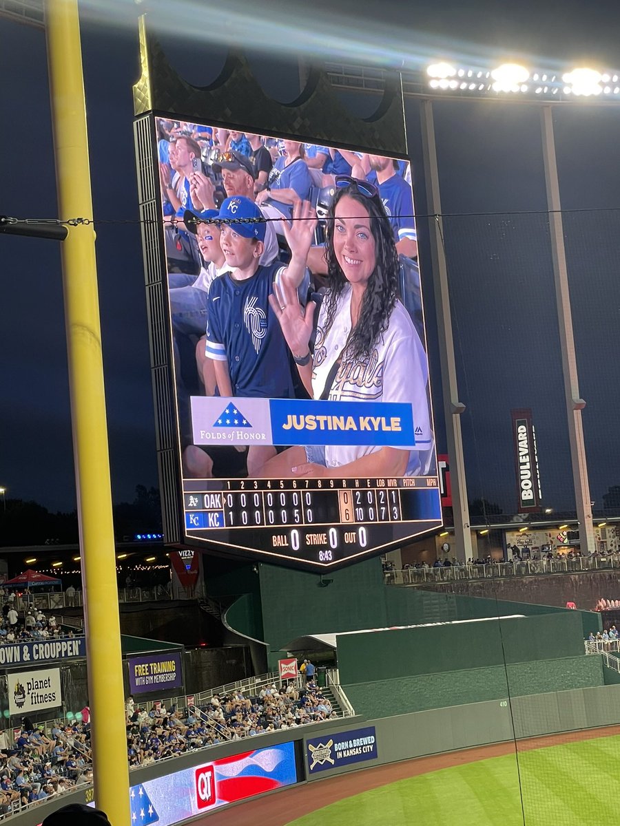 Justina (Kyle) Cox tweet media