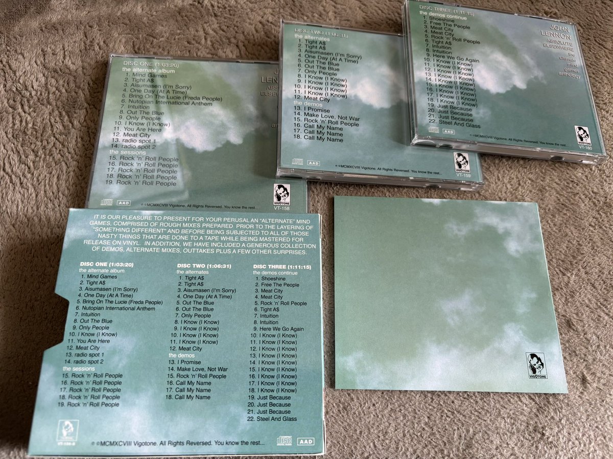 Lv_VESPA_GTS250's tweet image. Mind Games: Ultimate Collection (6CD＋2枚組ブルーレイ デラックス・エディション)発売記念。
#JohnLennn
#AbsoluteElsewhere
(the ultimate mind games anthology)
VIGOTONE VT-156-8
#ラビットハウスの休日→#労働階級の英雄