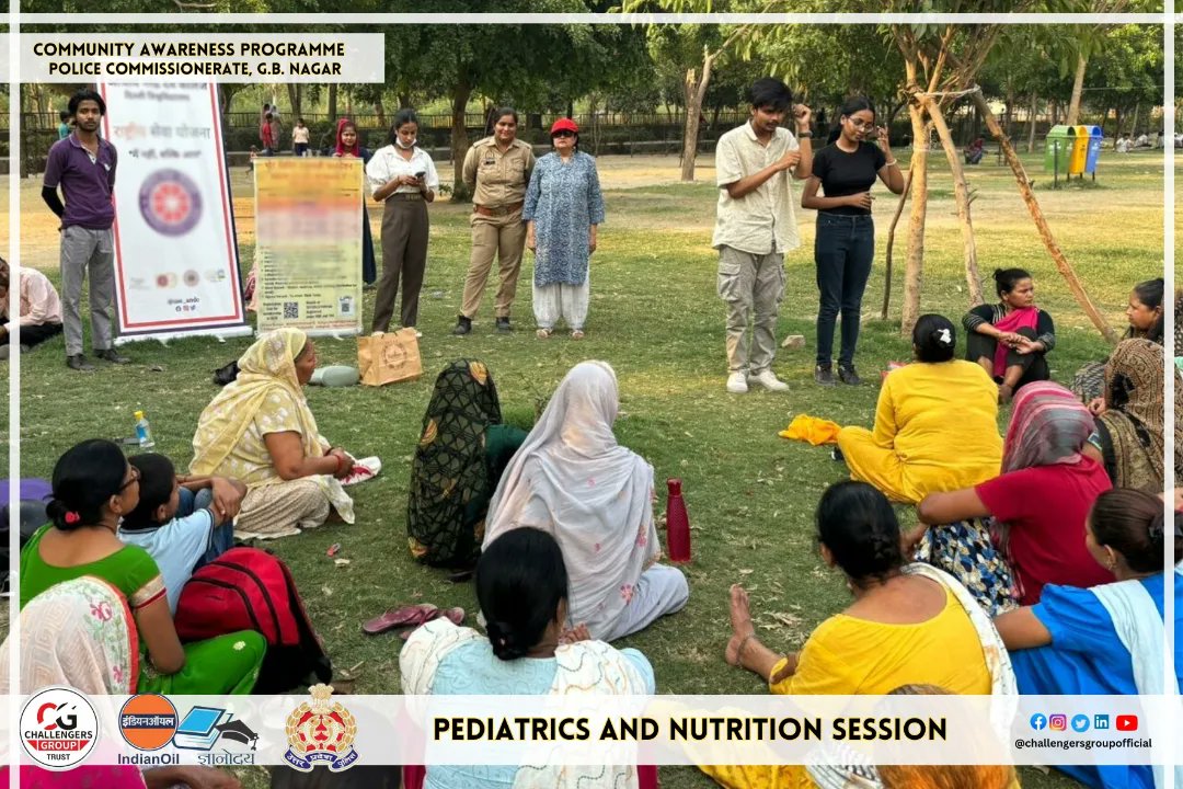 #Program73 
Beneficiaries at Steller Green Park, Sector-39 under #Community_Awareness_Program, participated in #Mentrual_Hygiene, #Pediatrics and #Health sessions. 📚🙌
#CSR_Initiative #womenandchild #collaboration #positivechange