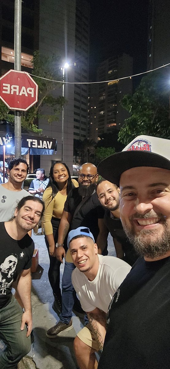 Que galera massa. @moretoend <a href="/robertsilvatech/">Robert Silva</a> <a href="/giovannibassi/">Giovanni Bassi 🇧🇷🦋</a> <a href="/YagoYns/">Yago Nobre</a> <a href="/offbode/">Offbode</a>