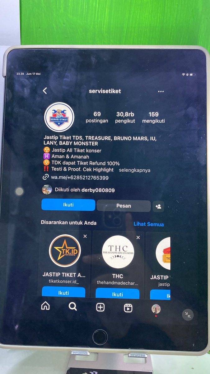 inidhilafadhila tweet media