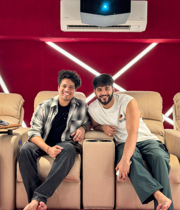 mayank_suave's tweet photo. Waamu X Panda 🫶🐼
(P.S. Dimple aunty rules are for all 😂)
#AbhishekMalhan #PandaGang #Gamerfleet https://t.co/DEF0OO77Ro