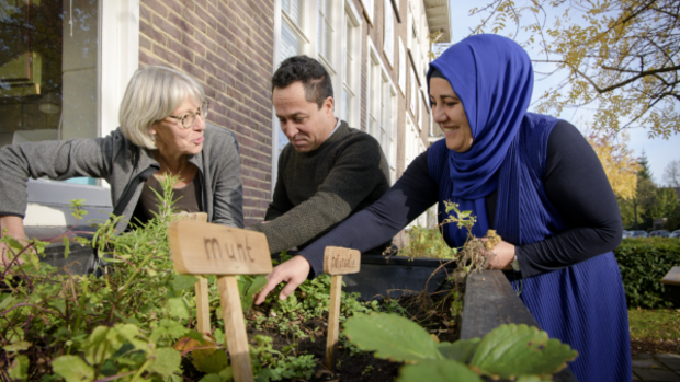 VSBfonds ondersteunt verbindende ideeën met impuls ‘Breek door je Bubbel’ -  dekopvan.nl/l/308239