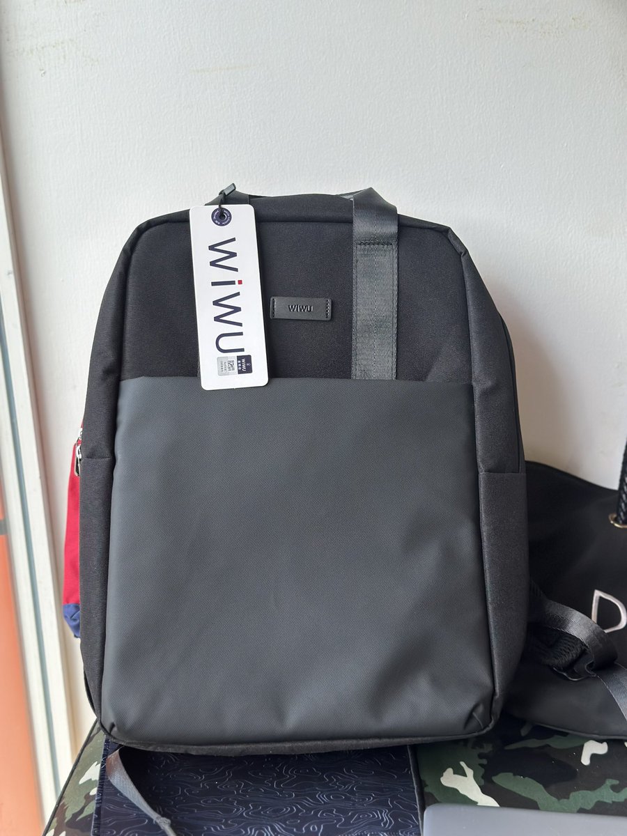 Brand New Brand New WIWULaptop Backpack Available Price 60,000Tsh 📞/WhatsApp 0753902779 📍Makumbusho SQUARE