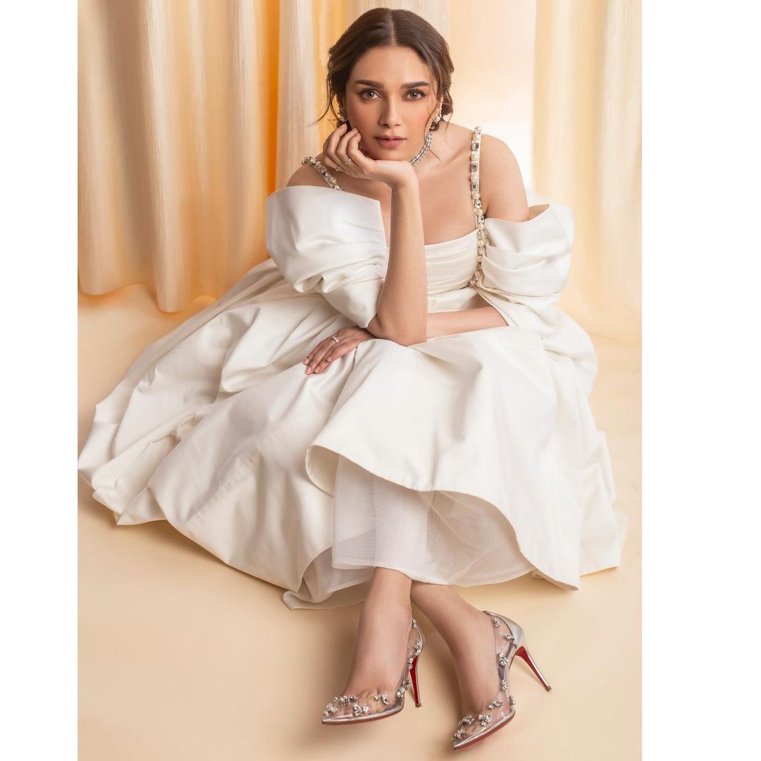 Aditi Rao Hydari Slayed In White 🤍 #aditirao #aditiraohydari #bollywoodactress #bollywoodbeauty #trending #viral #explore #explorepage @aditiraohydari