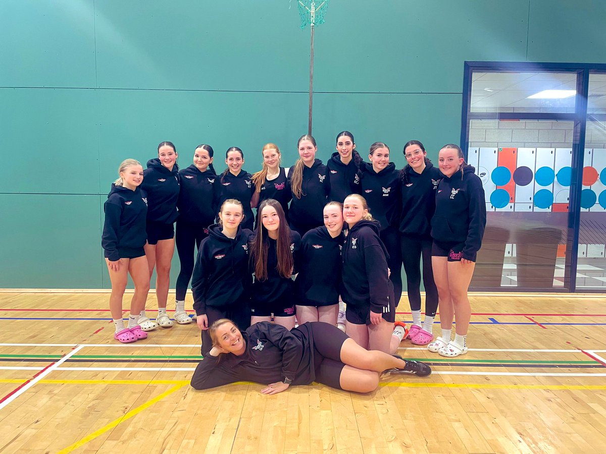 Gillian Stewart (@missstewartpe) on Twitter photo Huge good luck to this group playing in the District Finals today! 🙌🏽🏆<a href="/GlasgowNetball/">Glasgow Netball(GNA)</a> Huge good luck to this group playing in the District Finals today! 🙌🏽🏆<a href="/GlasgowNetball/">Glasgow Netball(GNA)</a>