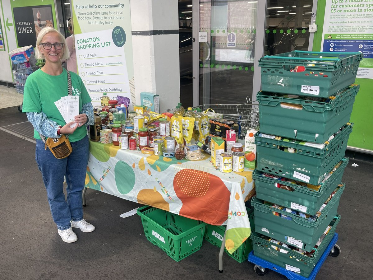 The generosity of local people is just overwhelming!!!! @TrussellTrust