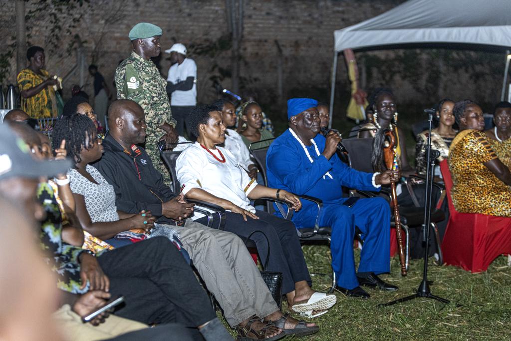 We were honoured to be joined by the Iteso King Papa Emorimor Paul S.Emolot & the Soroti City Leadership last evening at the campfire night in celebration of #IntenationalMuseumDay. 'At the fireplace is where values & discipline were instilled', he emphasized. @ExploreUganda
