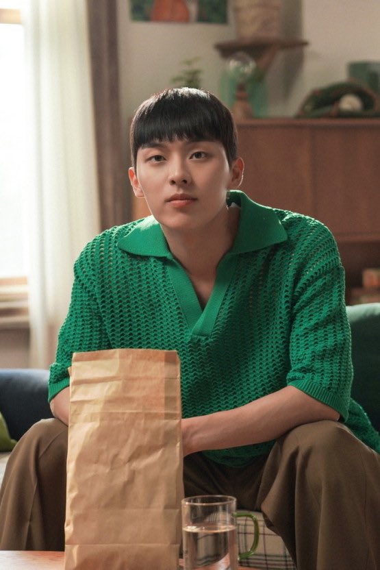loonerenz's tweet photo. —DAY 66
#onedayonepost until hyunwook's casting news appears 🫰🏻
#최현욱 #CHOIHYUNWOOK https://t.co/KKJVVSnkTW