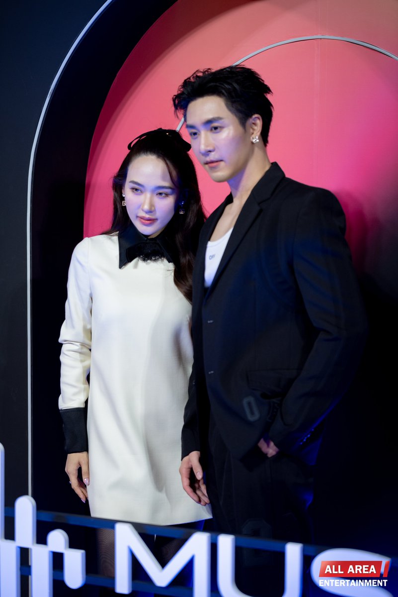 “ญดา - เกี๊ยก” เดิน Red​ Carpet Party ร่วมงานแถลงข่าวเปิดค่ายเพลง “BEC MUSIC”

#BECMusic #BECMusicShowcase
#ญดานริลญา #yadarilya