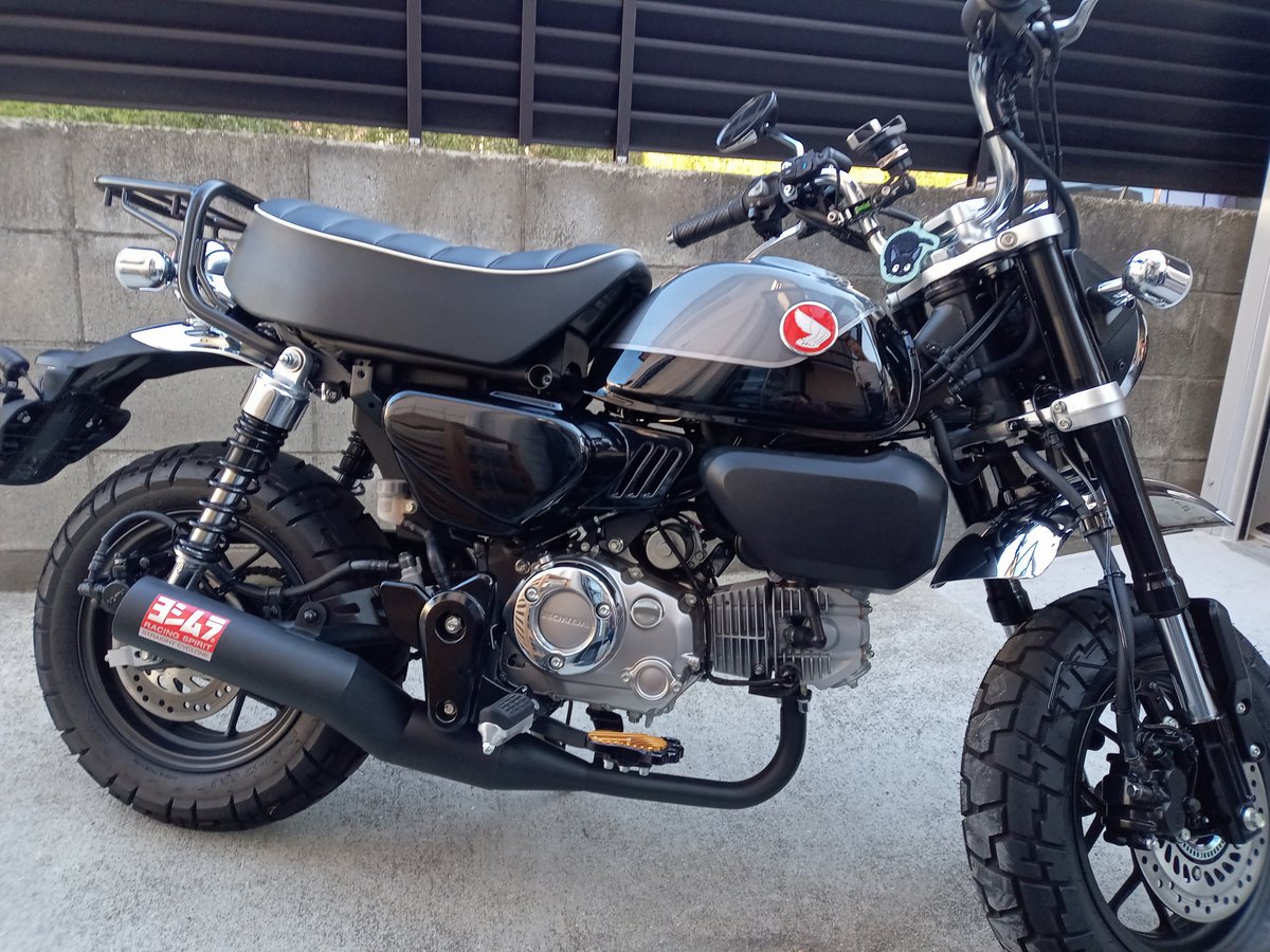 v9x7y's tweet photo. わしの愛車とサヨナラする決意をしました。
左手腱鞘炎でクラッチ操作が痛くてツライ。それ以前に愛車に乗りこなせてない。乗るのが怖くて2回もバッテリーあげてしまった。
そんな中、旦那のクロスカブで走ったら何と快適な事か‼️エンストの心配もなし！
乗らないなら乗ってくれる人に可愛がってほしい https://t.co/eRFAOOrTK7