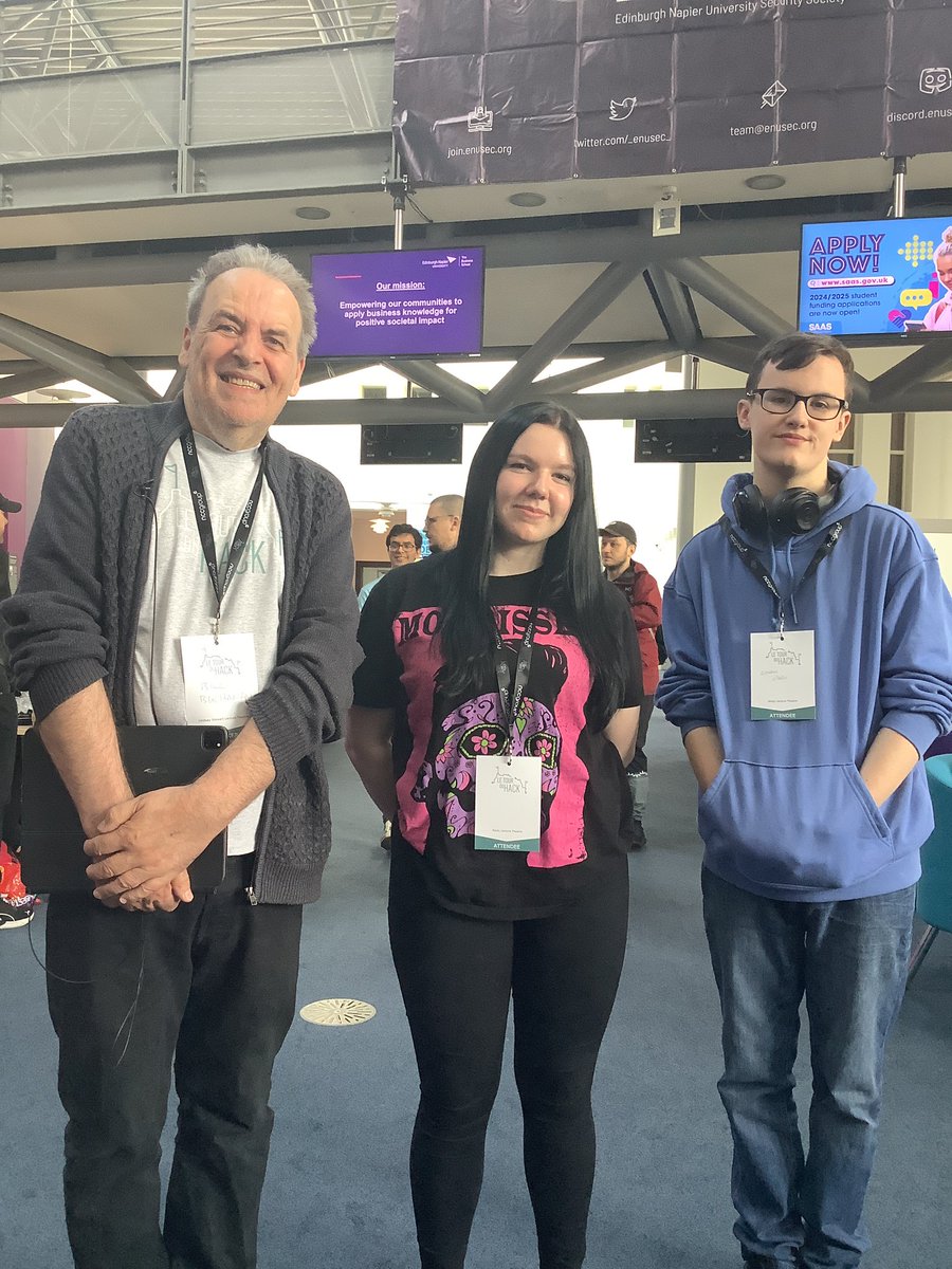 At Le Tour Du Hack… It was nice meeting Bill Buchanan in person. He is a legend in Cybersecurity and happens to be a former student of Graeme High School. Here he is with current students of Graeme.