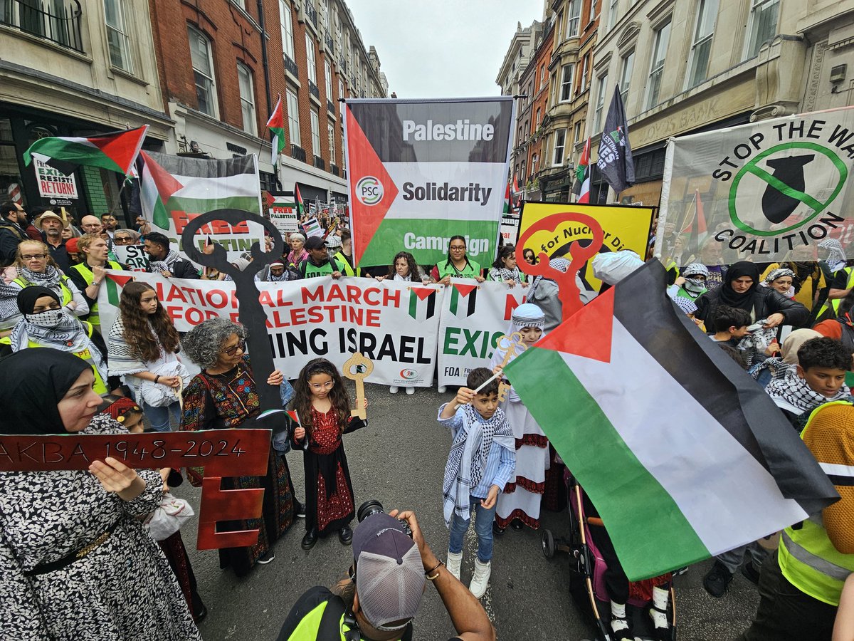 Viva, viva Palestine. ##Nakba76 #ExistResistReturn London