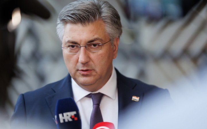 Chorvatský parlament schválil novou proevropskou a proukrajinskou vládu v čele s premiérem Andrejem Plenkovićem. Ten se ujímá úřadu již potřetí