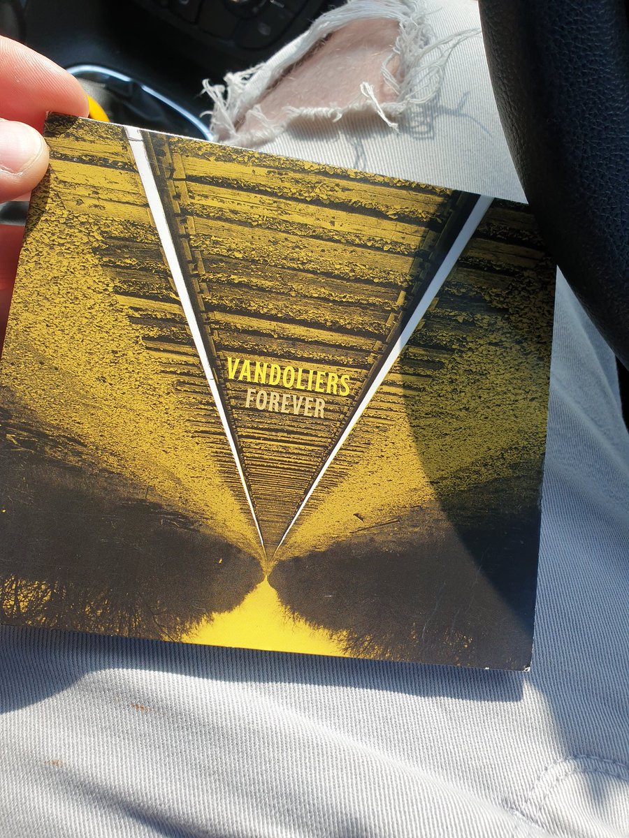 My little girl just said is this supposed to be upside down?!?! Never noticed it before and now my head hurts everytime I look at it 🤣😂 <a href="/vandoliers/">Vandoliers</a>