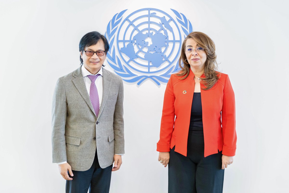 Had a good meeting with @DILGPhilippines Secretary Benjamin Abalos Jr at #CCPCJ33. I welcomed the Philippines’ efforts to combat organised crime, illegal betting & online scams. We also agreed on tackling online child sexual abuse & ensuring prison reforms protect human rights.