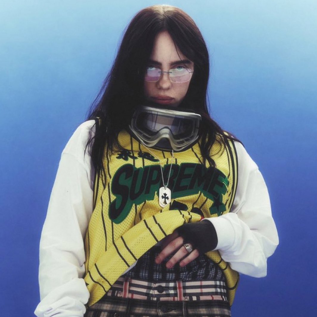 eilishchart's tweet image. .@BillieEilish’s biggest Spotify debuts:

#1. LUNCH - 10.7M
#2. CHIHIRO - 10M
#3. SKINNY - 7.9M
#4 BIRDS OF A FEATHER - 7.9M
#5. No Time To Die - 7.1M
#6. bad guy - 7M
#7. WILDFLOWER - 6.8M
#8. L’AMOUR DE MA VIE - 6.2M
#9. THE GREATEST - 6.2M
#10. BLUE - 5.9M