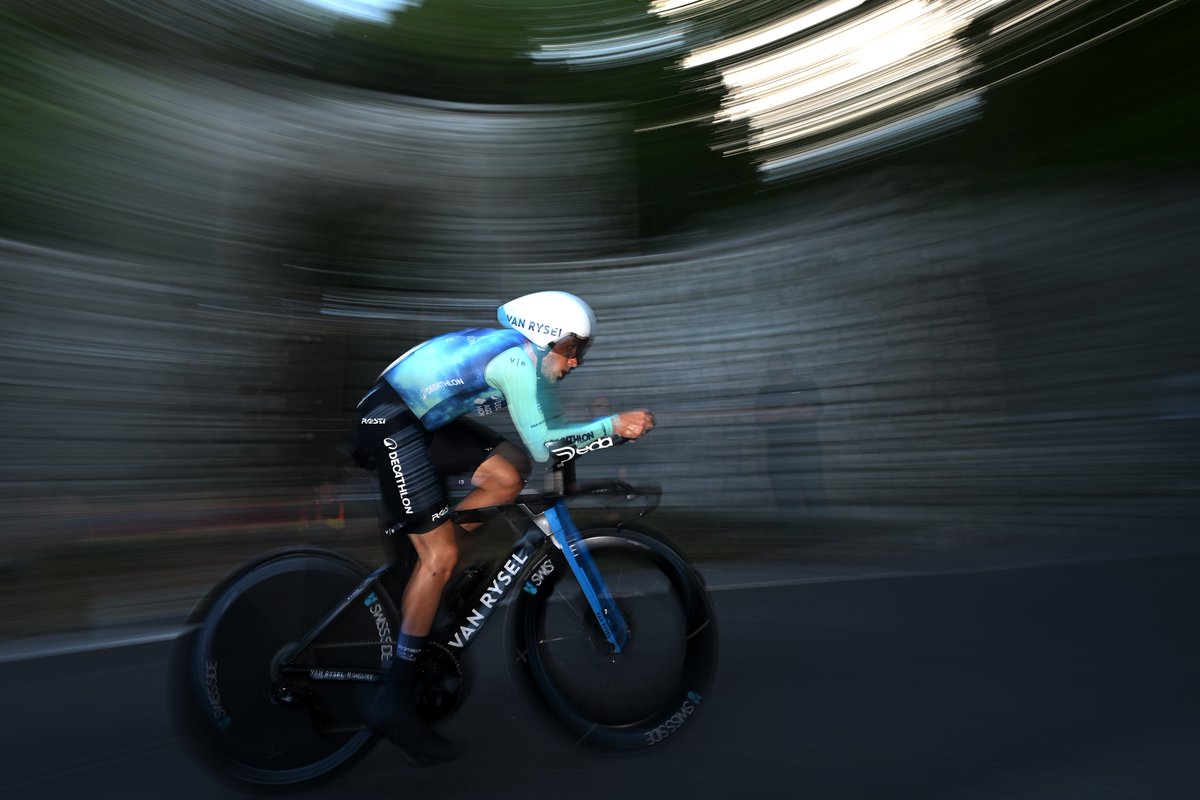 🇮🇹 <a href="/giroditalia/">Giro d'Italia</a> 

⏱ Les horaires à retenir / the start order to remember:

14:33 <a href="/BastienTronchon/">Bastien Tronchon</a>
15:07  <a href="/damientouze/">Damien Touzé</a>
15:12  Andrea Vendrame
15:36 <a href="/larrywarbasse/">Ellipal Technical Help Chat</a>
15:50 <a href="/Valent1_Paret/">Valentin Paret-Peintre</a>
15:54 <a href="/AurelienParetP/">AurélienParetPeintre</a>
16:07 <a href="/Alexbaudin73/">Alex Baudin</a>
16:34 @ben_oconnor95

#DECATHLONAG2RLAMONDIALETEAM - ©