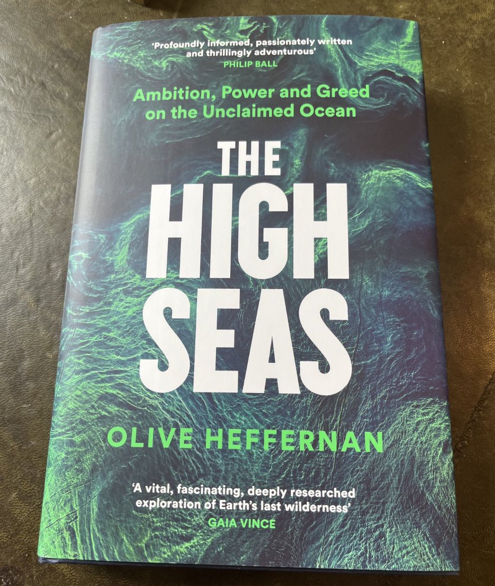 Can’t recommend a book more highly. I interviewed its author, marine biologist and science journalist, @O_Heffernan this morning. Listen here 👉 rte.ie/radio/radio1/c…