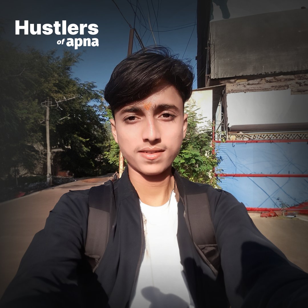 Meet Sudarshan. After graduating, many trials &amp; rejections later in his jobs search, he found <a href="/apnahq/">apna.co</a>. Within a week, landed a job at Kotak Mahindra Bank through the app. Now shoulders the family responsibilities. An inspiration to all the career aspirants. 
#acceleratingindia