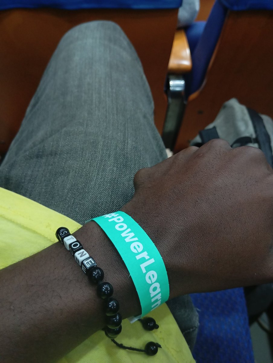 KaniaruSolomon's tweet image. Just landed for the #PowerHacks inter university Edition.
😂 Power icebreaker introductions by Miss  Esther @ZetechUni 
I&apos;m thrilled to start coding 😁