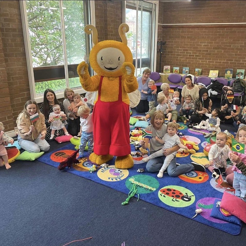 LibrariesNL's tweet image. #AirdrieLib have enjoyed celebrating #BookbugWeek this week with a very special visitor.