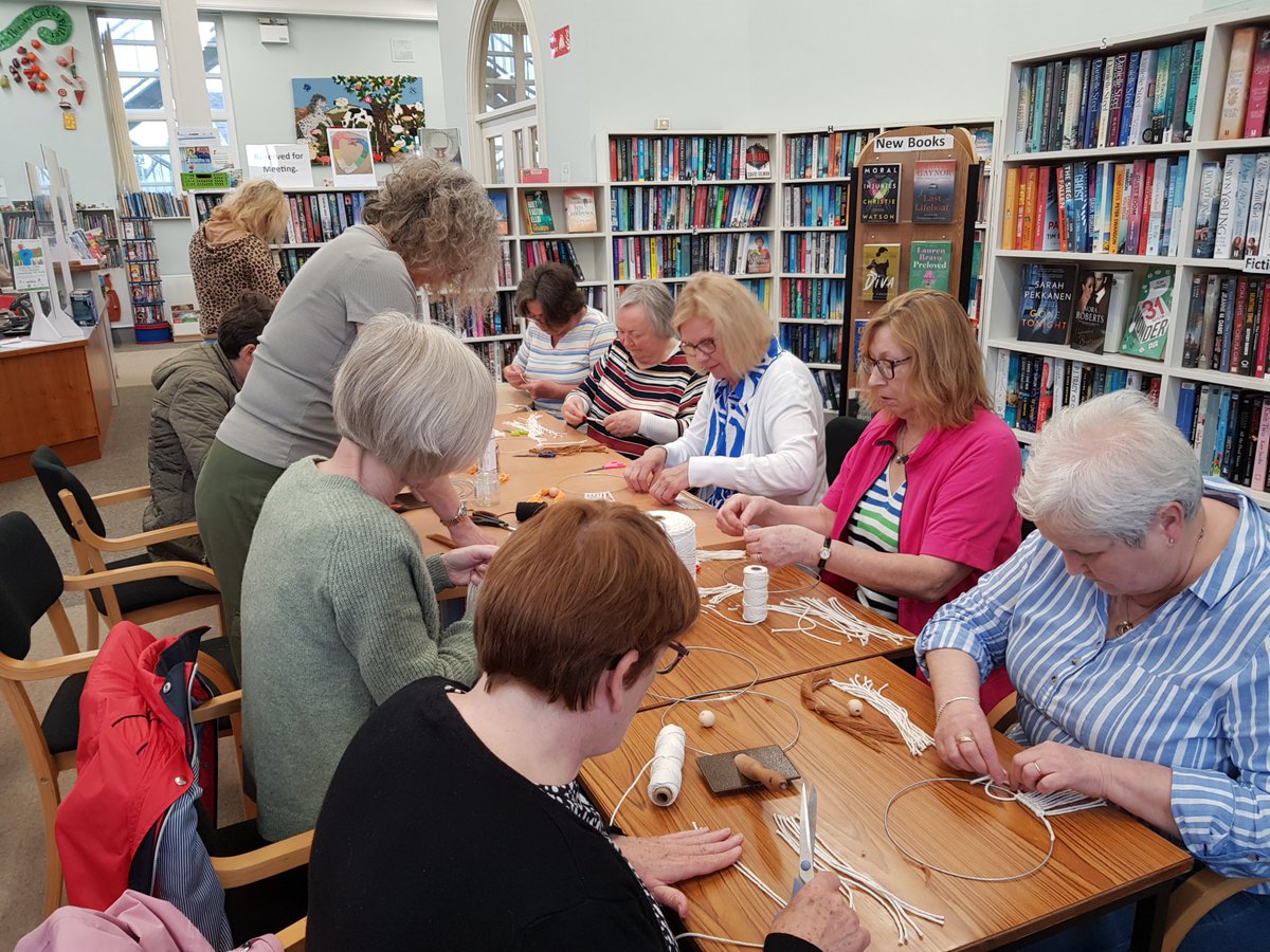 corkcolibrary's tweet photo. For Bealtaine, #Millstreetlibrary hosted an Arts & Crafts workshop. The workshop was led by artist Amanda Wright who focused on the intricate art of macrame. Beautiful work!
#bealtainefestival #bealtaine #corkcountylibraryandartsservice #corkcountylibrary #corkcountycouncil https://t.co/TtiqKeIjzT
