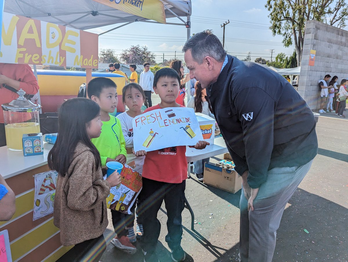 Jeanette Koh, NBCT, Ed.D. (@jjkoh4) on Twitter photo Friday nights=Family Engagement
<a href="/WVUSD_Tweet/">Walnut Valley USD</a> Supt. Dr. Taylor stops by <a href="/CJM_Matadors/">C.J.Morris Matadors</a> Annual Ice Cream Social, <a href="/westhoffschool/">Westhoff Wranglers</a> Family Festival, & <a href="/WVUSDmaplehill/">Maple Hill</a> Gives Back Family Night- Student CARE Team raising funds for Friends of Yimbo Friday nights=Family Engagement
<a href="/WVUSD_Tweet/">Walnut Valley USD</a> Supt. Dr. Taylor stops by <a href="/CJM_Matadors/">C.J.Morris Matadors</a> Annual Ice Cream Social, <a href="/westhoffschool/">Westhoff Wranglers</a> Family Festival, & <a href="/WVUSDmaplehill/">Maple Hill</a> Gives Back Family Night- Student CARE Team raising funds for Friends of Yimbo