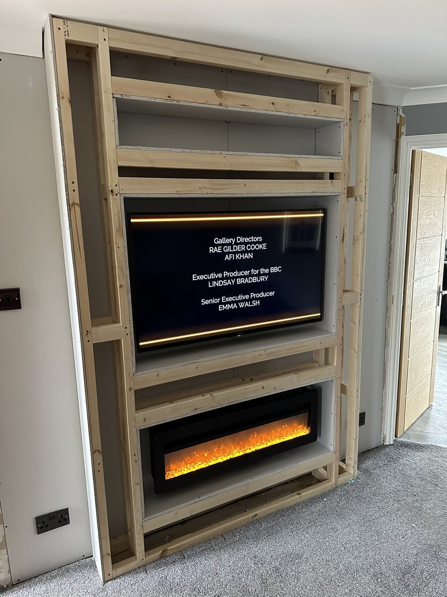 When we were asked if we’d be able to install a media wall… we pondered for a moment and then said “yes let’s do it”. Another upper deck interior job completed and we think the results speak for themselves 📺