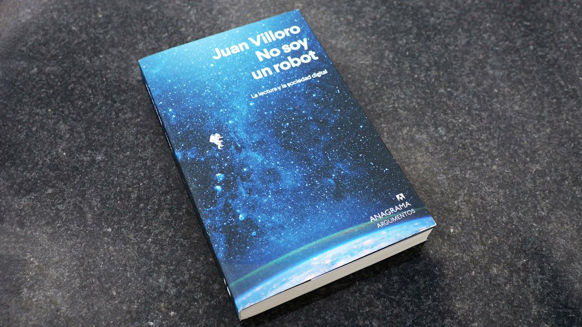 📚 Juan Villoro presenta 'No soy un robot', un ensayo sobre cómo la era digital transforma nuestra vida y la lectura. Reflexiona sobre la percepción de la realidad, el periodismo y el futuro de los libros en un mundo tecnológico. #LecturaDigital uepmallorca.app/juan-villoro-p…