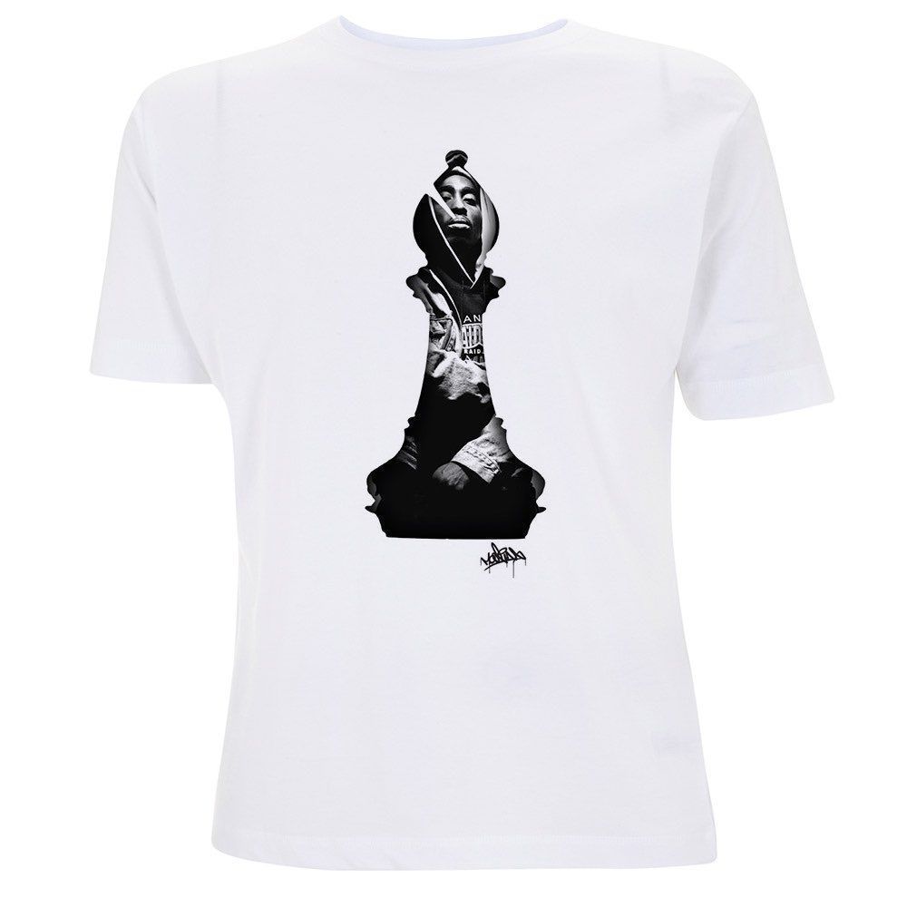 THE CLEARANCE SALE! NOW UP TO 50% OFF VISIT THE WEBSITE AND GRAB YOURSELF A BARGAIN! #2Pac Bishop Chess Piece #HipHop T-Shirt by Madina Design. Inspired by the late great Tupac Shakur and fictional character Bishop from the classic 90’s movie JUICE. madina.co.uk/shop/latest/tu…