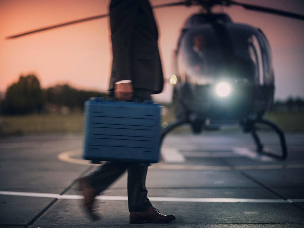 Versterk uw zakelijke relaties met Heliflight.nl! 🌟
Geniet van een exclusieve vlucht boven Nederland en maak een blijvende indruk. Boek nu via heliflight.nl . ✈️✨
#zakelijknetwerken #helikoptervlucht #heliflightnl #businessrelations
heliflight.nl/versterk-uw-za…