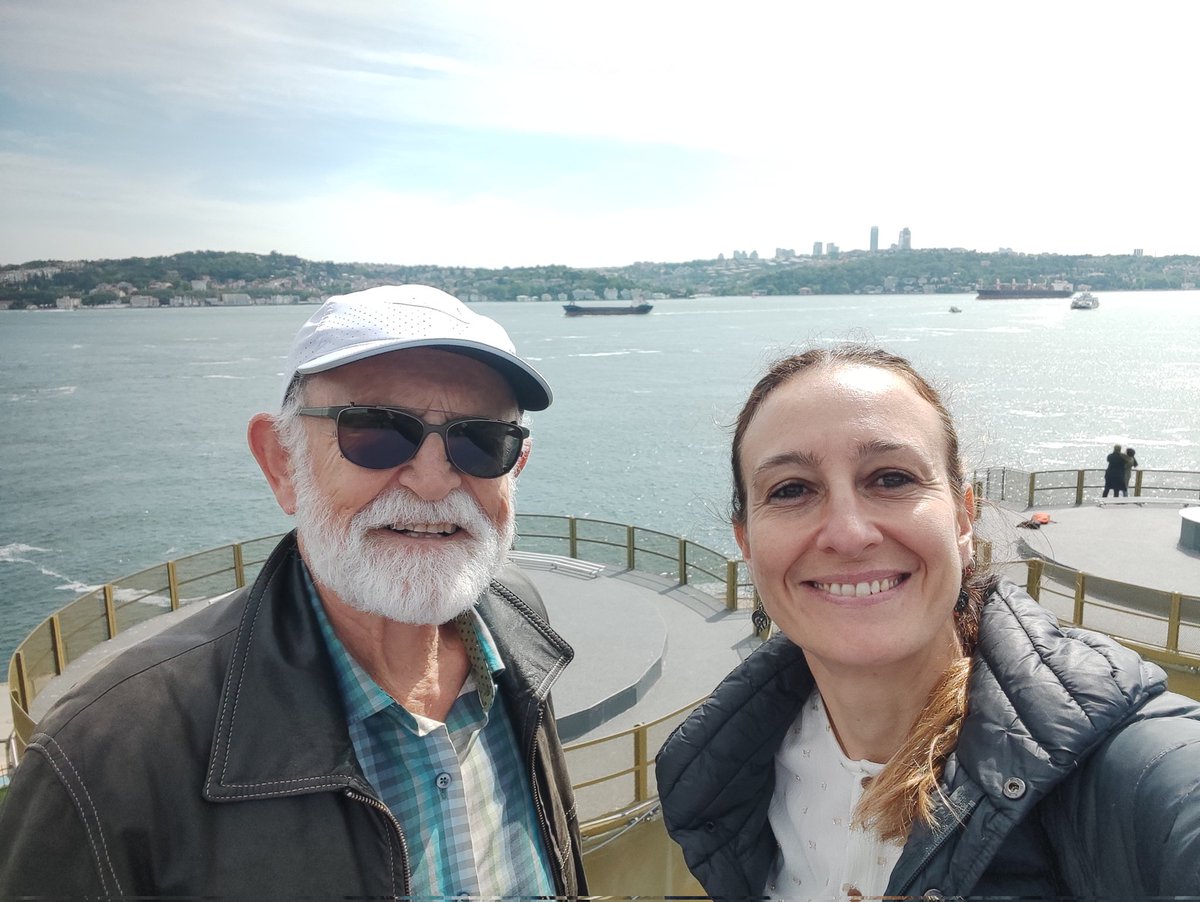 tinazekim's tweet photo. Feza Gürsey merkezinde matematik ve bilgisayar bilimlerinin kesiştiği noktada buluştuk. Konuşmalar, katılım ve ilgi muhteşemdi. 
Ardından @ibb_kultur Çubuklu silolar gezildi, Kanlıca yoğurdu ve balık yendi. Çünkü optimizasyon bunu gerektirir :)
https://t.co/btoA7M0l0W https://t.co/UZ7i3lU7hn