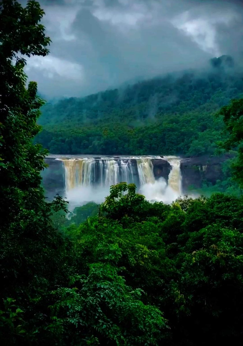 Athirapalley Waterfall, Kerala ❤️🇮🇳