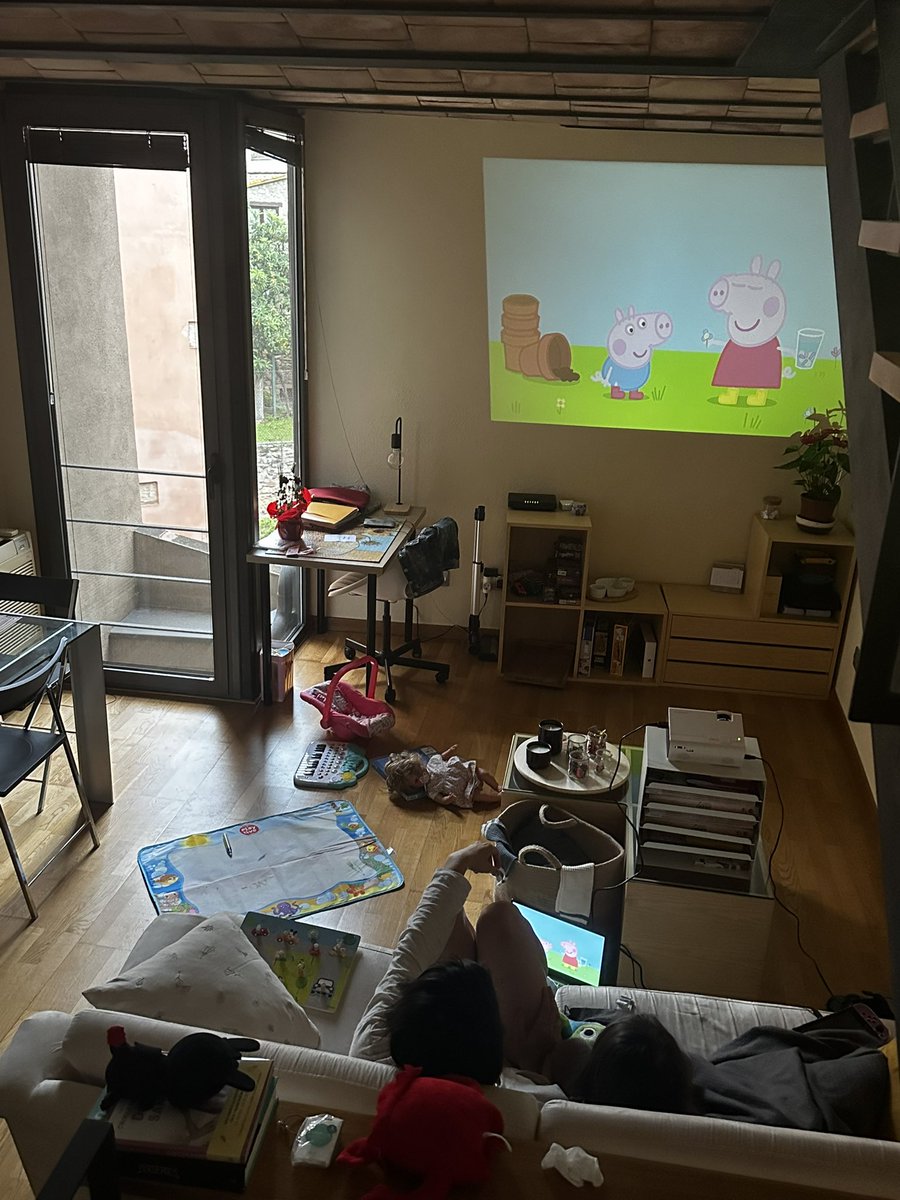 gamberraaaa's tweet photo. avui fem de tietes😍 https://t.co/Upov8HZ8f0