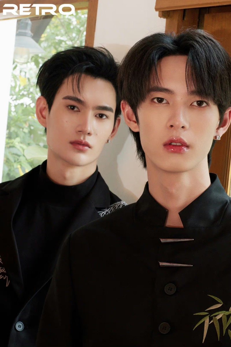 manu_boyslove_'s tweet photo. RETRO風尚

#PoohPavel白切黑大片 #RETROMAG 

#PoohPavel #พูห์พาเวล 
#ppoohkt #PooHHooPers
#pavelphoom #BabeCats https://t.co/aU2J2m5s6c