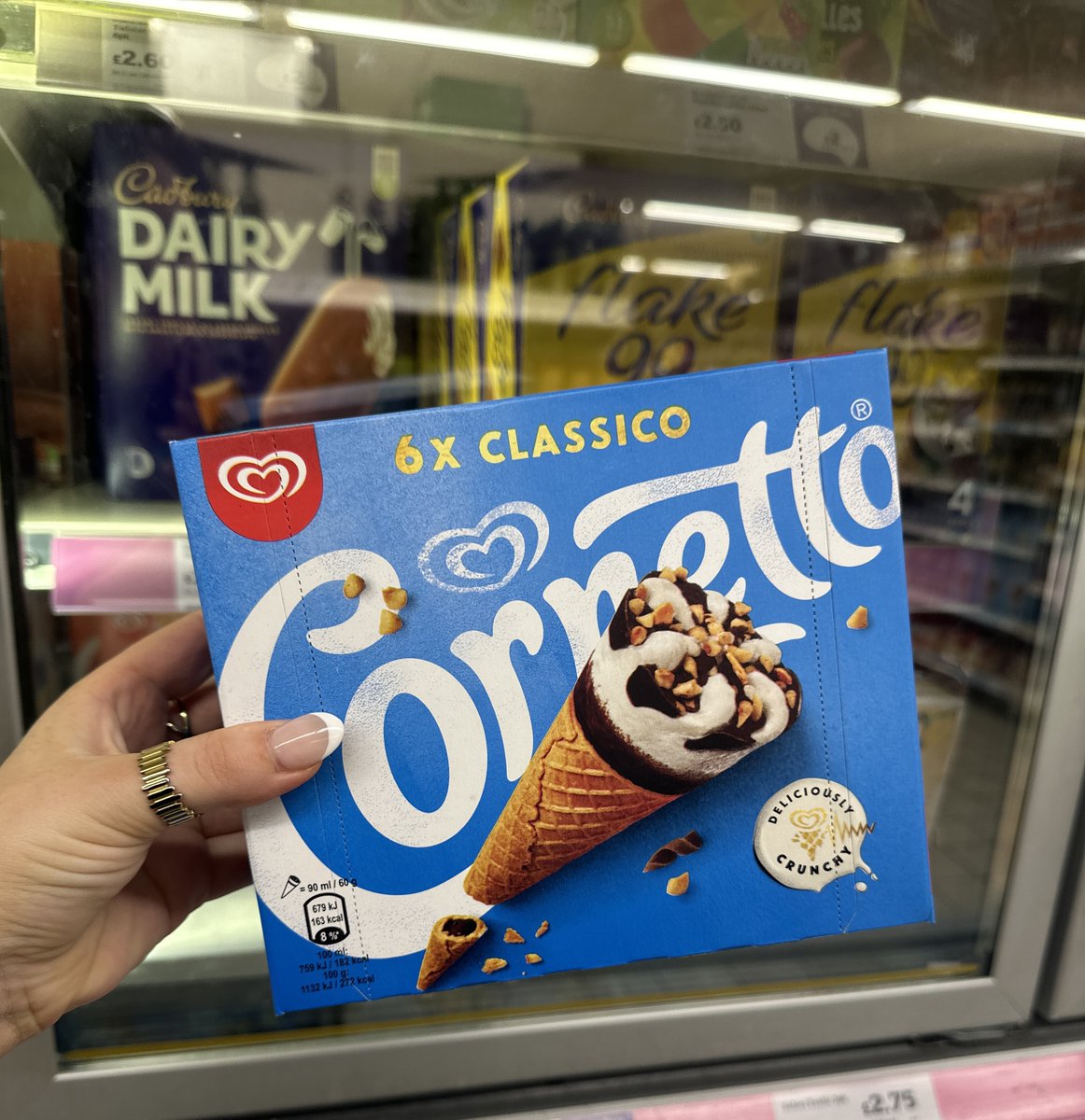 Whether it's a sunny treat or a cosy indulgence, the classic Cornetto is the perfect treat in the warmer weather. 🌞🍨 Shop today in @sainsburys 🛍