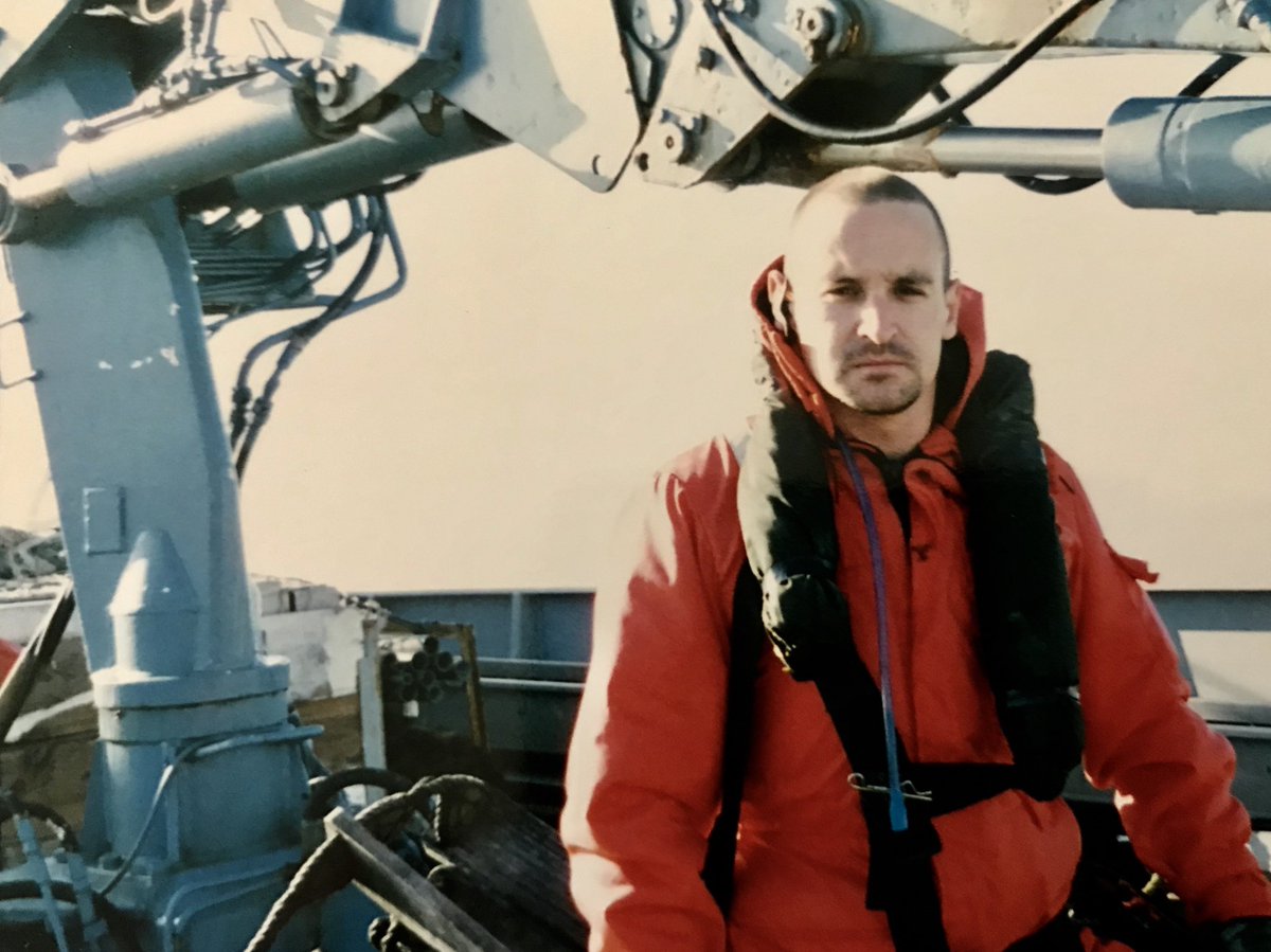 doug_griffiths's tweet photo. Farewell HMAS ANZAC, First Lady of the fleet. Had the pleasure to sail in her as the boarding party to the Southern Ocean in 1997 for OP Dirk.  #hmasanzac #navy https://t.co/mm56evt78D
