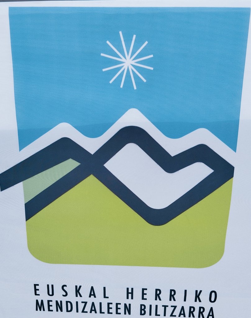 Zorionak Euskal Herriko Mendizaleen Biltzarra.
Elgetan duela 100 urte sortu zen Euskal Mendi Federazioa.

Mendia, kirola, eskubideak.. 

Euskal Herritik mundura! 
✳⛰🏔🔴⚪💚🌈🌍

guerebai.eus | <a href="/Emffvm/">Euskal Mendizale Federazioa EMF-FVM</a>