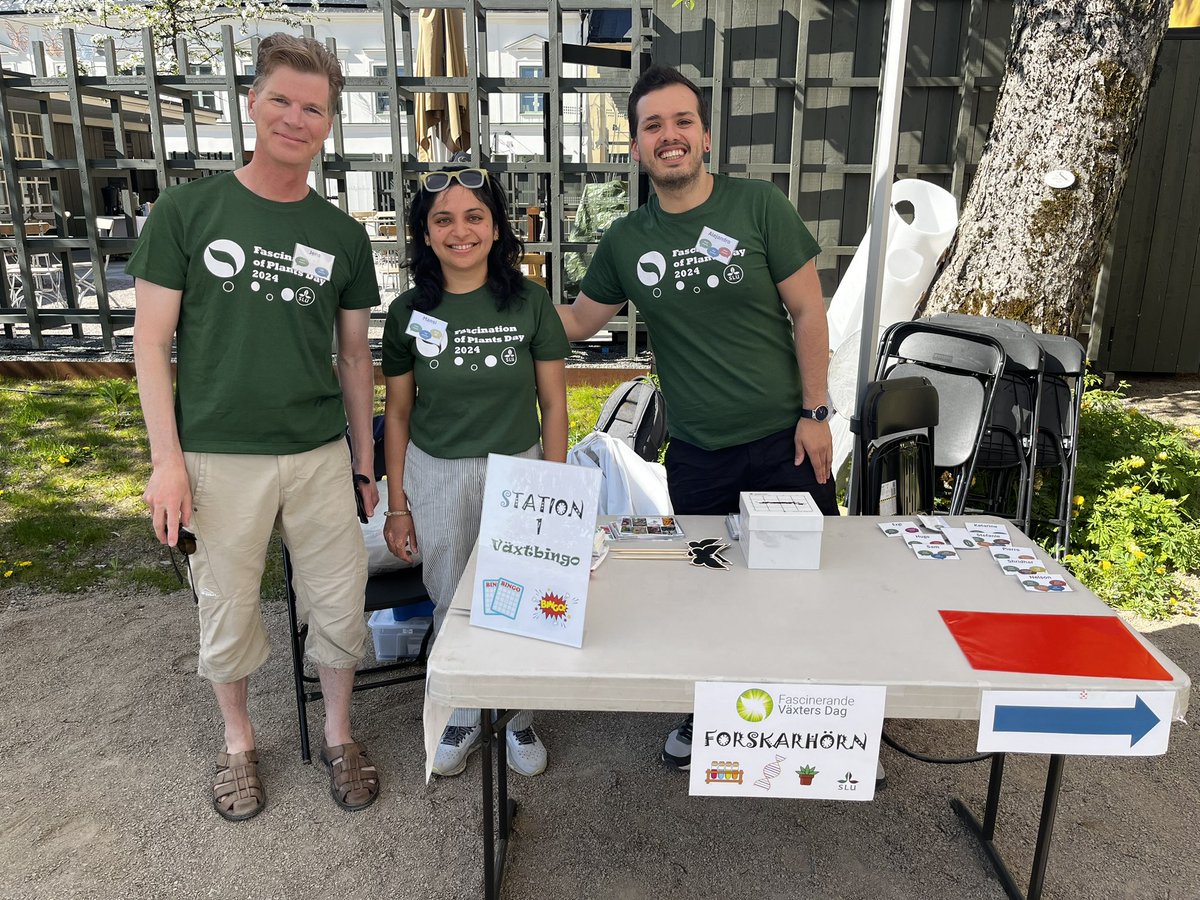 LaxmiMishra4's tweet photo. Come to out table #växtbingo #Fascinationofplantsday2024 @JensFSundstrom @AFonseca_Card Mansi Mansi https://t.co/L9EjeFdFKJ