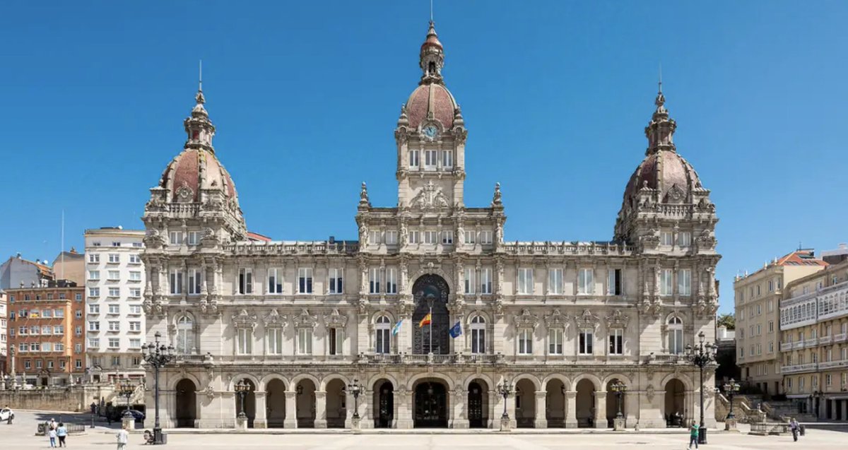 🔴🇪🇺 #ACoruña acogerá esta semana la cumbre de embajadores de la Unión Europea en el Palacio de María Pita. ➡️ Será el próximo martes y está previsto que asistan 23 embajadores de los 27 estados miembros, junto a la cónsul honoraria de Bélgica.