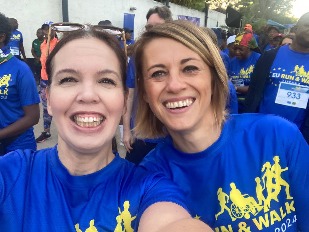Amazing morning with EU Run & Walk: 🏃‍♀️🏃🏾🏃🏿‍♀️1000 participants celebrated EU - joy, wellness and unity ! Thank you Ministers and senior officials present! Thank you to my fantastic @EUinZambia colleagues and my #TeamEurope fellow 🇪🇺 Ambassadors!